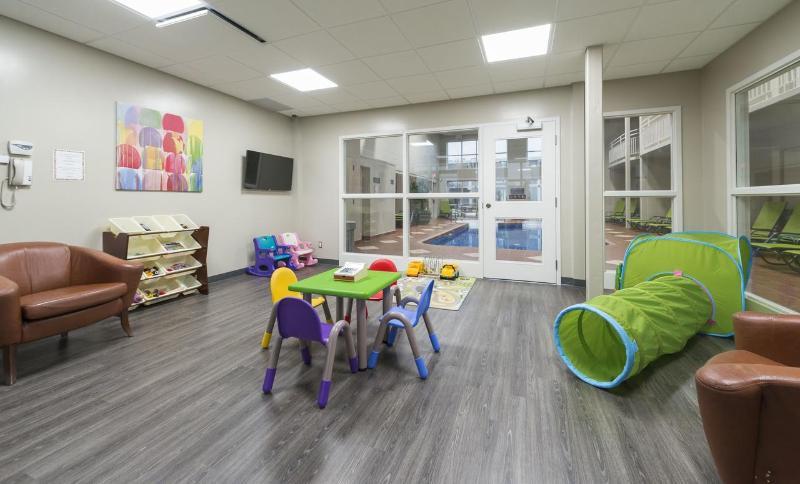 Hotel & Suites Le Dauphin Drummondville Buitenkant foto